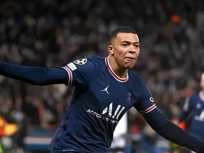 法尔克：阿斯拉尼进入拜仁和多特引援名单，球员解约金3000万（法尔克：拜仁、多特将阿斯拉尼列入引援名单，解约金为3000万）