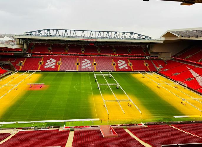 欧冠进球榜更新：梅西连续破门,（欧冠射手榜新变动：梅西连场破门）