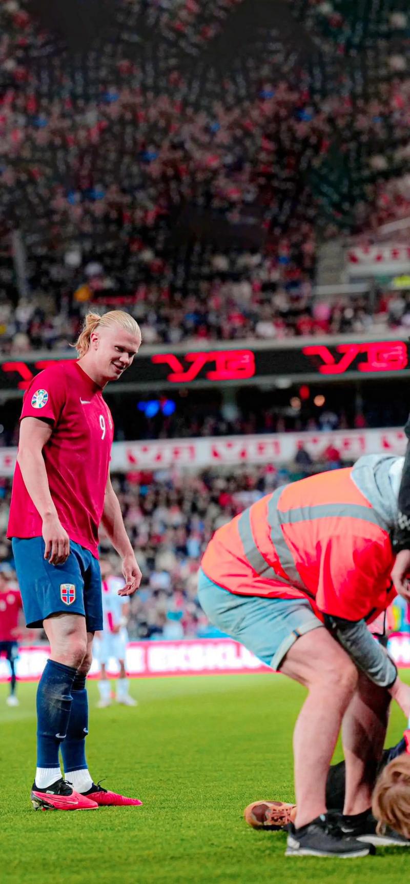 皇马将向国际足联控告因‘内格雷拉事件’所造成的裁判损害（皇马拟就内格雷拉案造成的裁判损害向国际足联提出申诉）