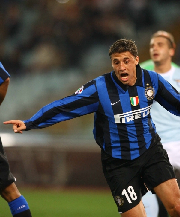 孔帕尼：阿芳很可能下周末复出；我们祝穆勒在美职联决赛获胜（孔帕尼：阿芳预计下周末回归；祝穆勒在美职联决赛告捷）