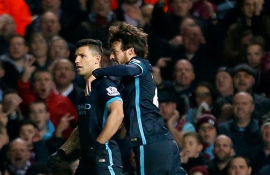 2次，阿劳霍是欧冠改制以来染红次数并列最多的巴萨球员（欧冠改制后，阿劳霍两次染红，追平巴萨队内最多纪录）