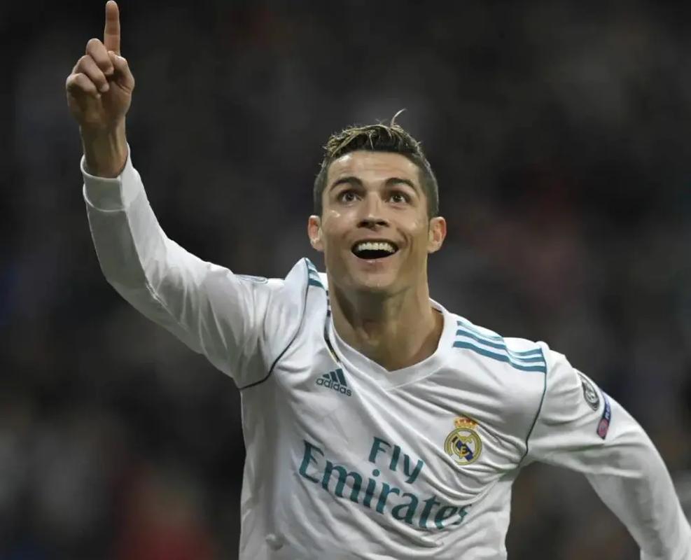 米体：尤文将马赛中场赫伊别尔视为冬窗优先目标（米体：尤文将马赛中场赫伊别尔列为冬窗首要引援目标）