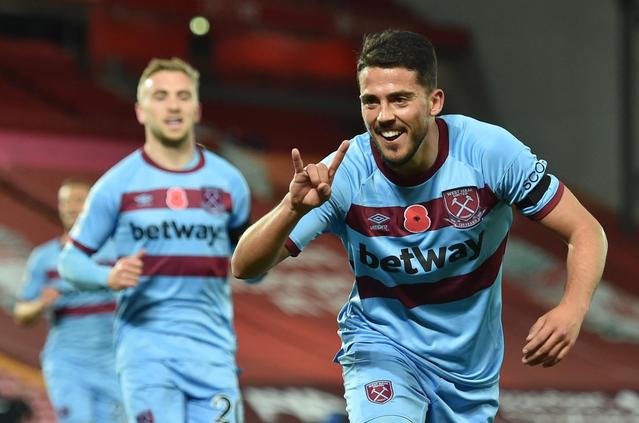 彻底放弃？阿贾克斯客战卡拉巴克首发：多名小将轮换登场（要放弃了？阿贾克斯客场对阵卡拉巴克首发：多名小将轮换亮相）